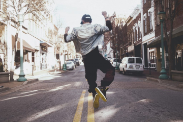 andre-hunter-62014-unsplash-dance-hiphop-man-1024x681